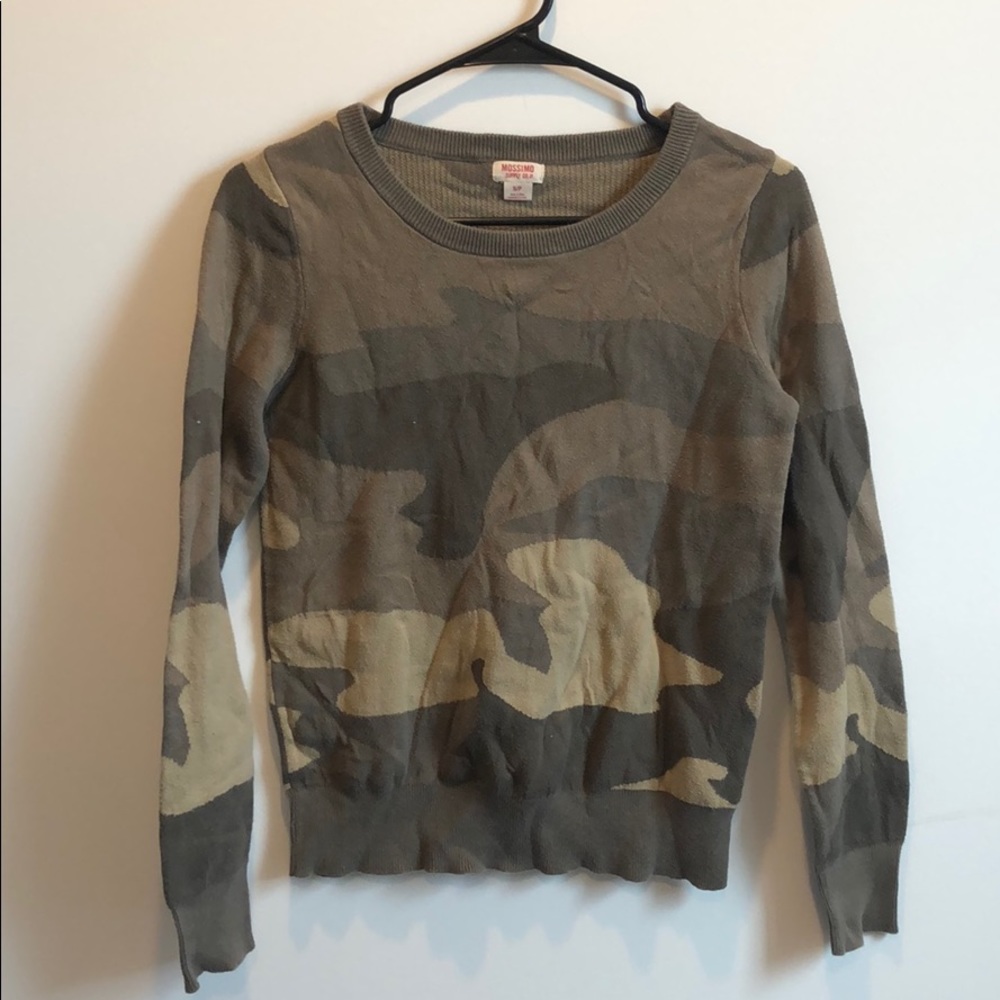 Camo pullover